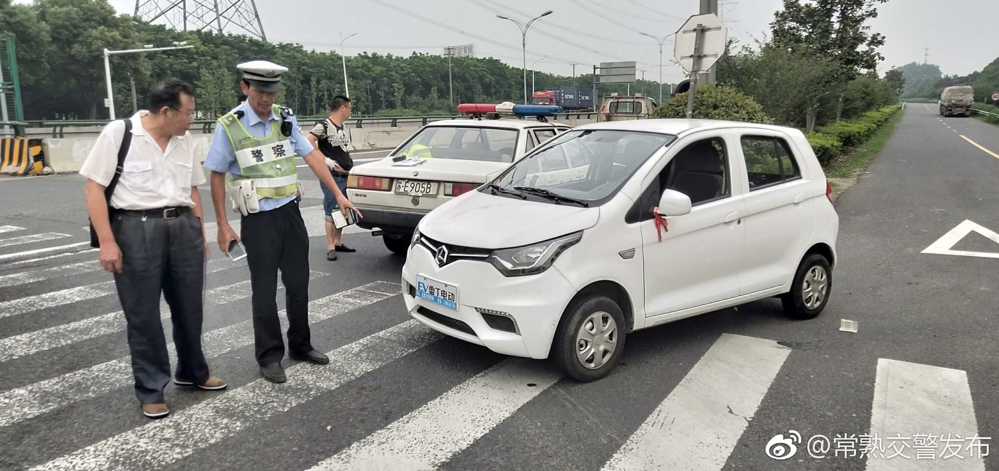 各位车主请注意！违章将影响来年保费