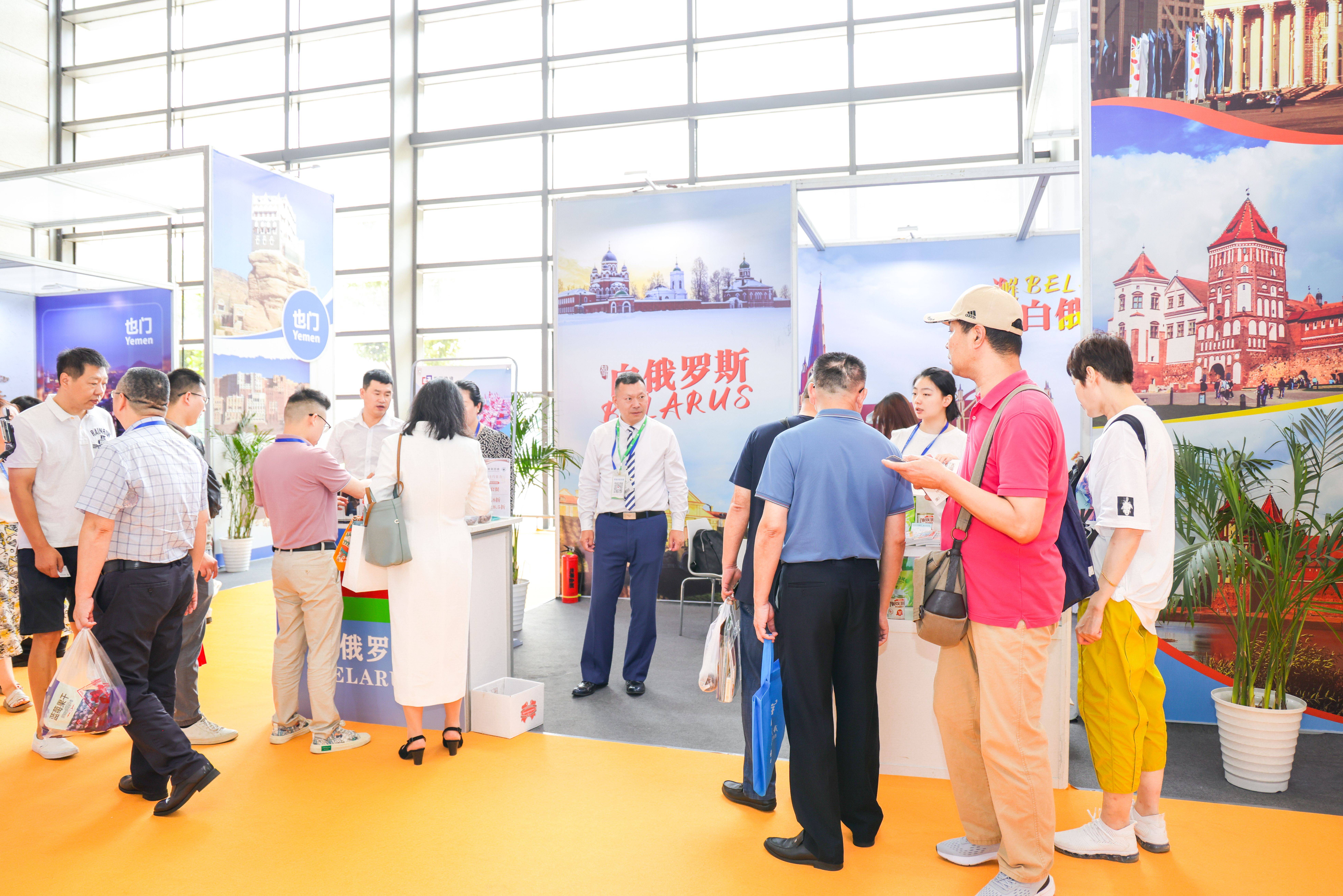 打造全产业链共享制造平台，美东汇成助力产业同伴降本增效