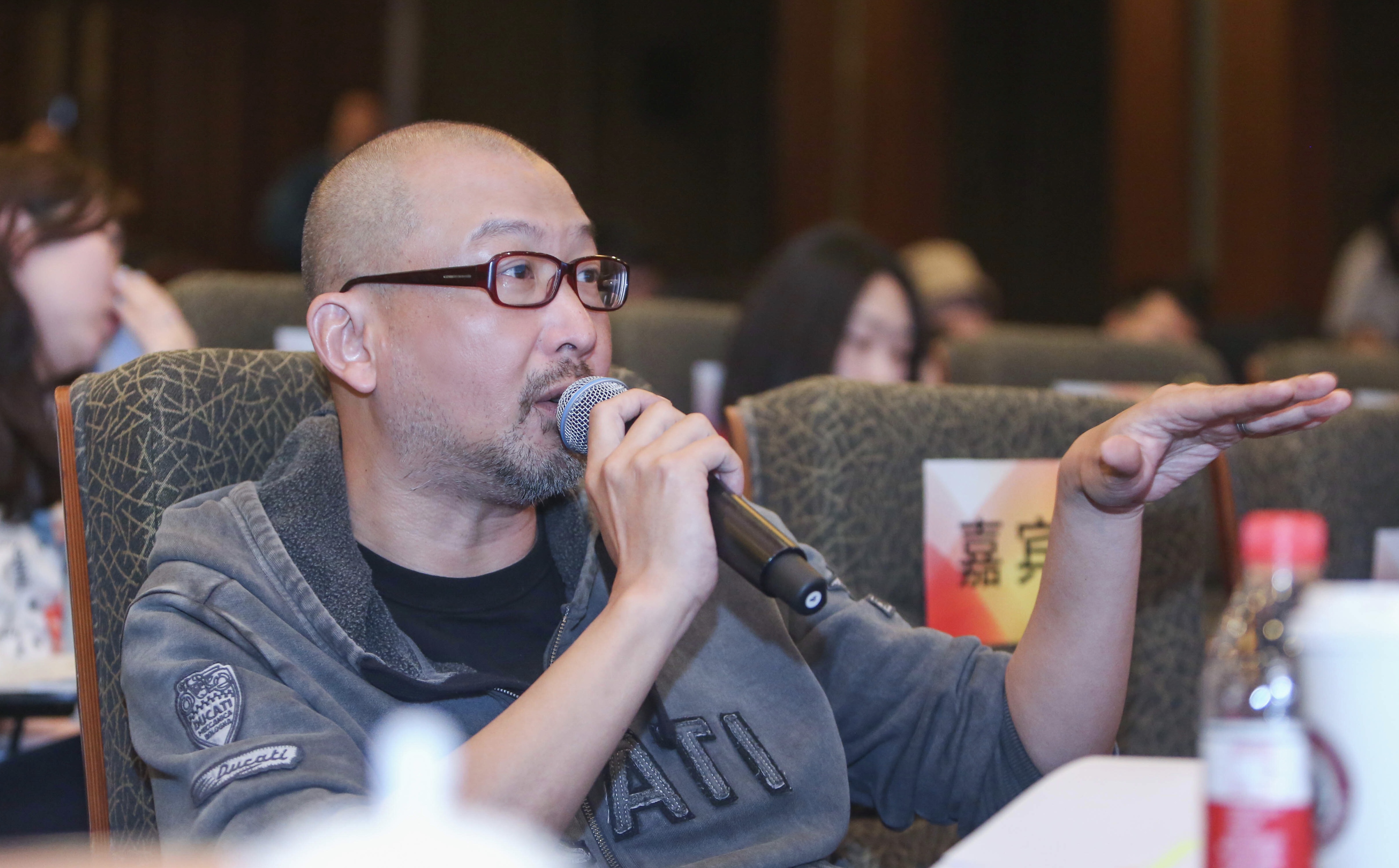 两会｜全国人大代表、上海国投公司董事长袁国华：建议进一步优化税收政策，鼓励创投机构长期投资