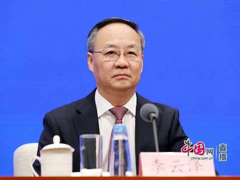 中国人民银行行长潘功胜:创新推出债券市场的科技板