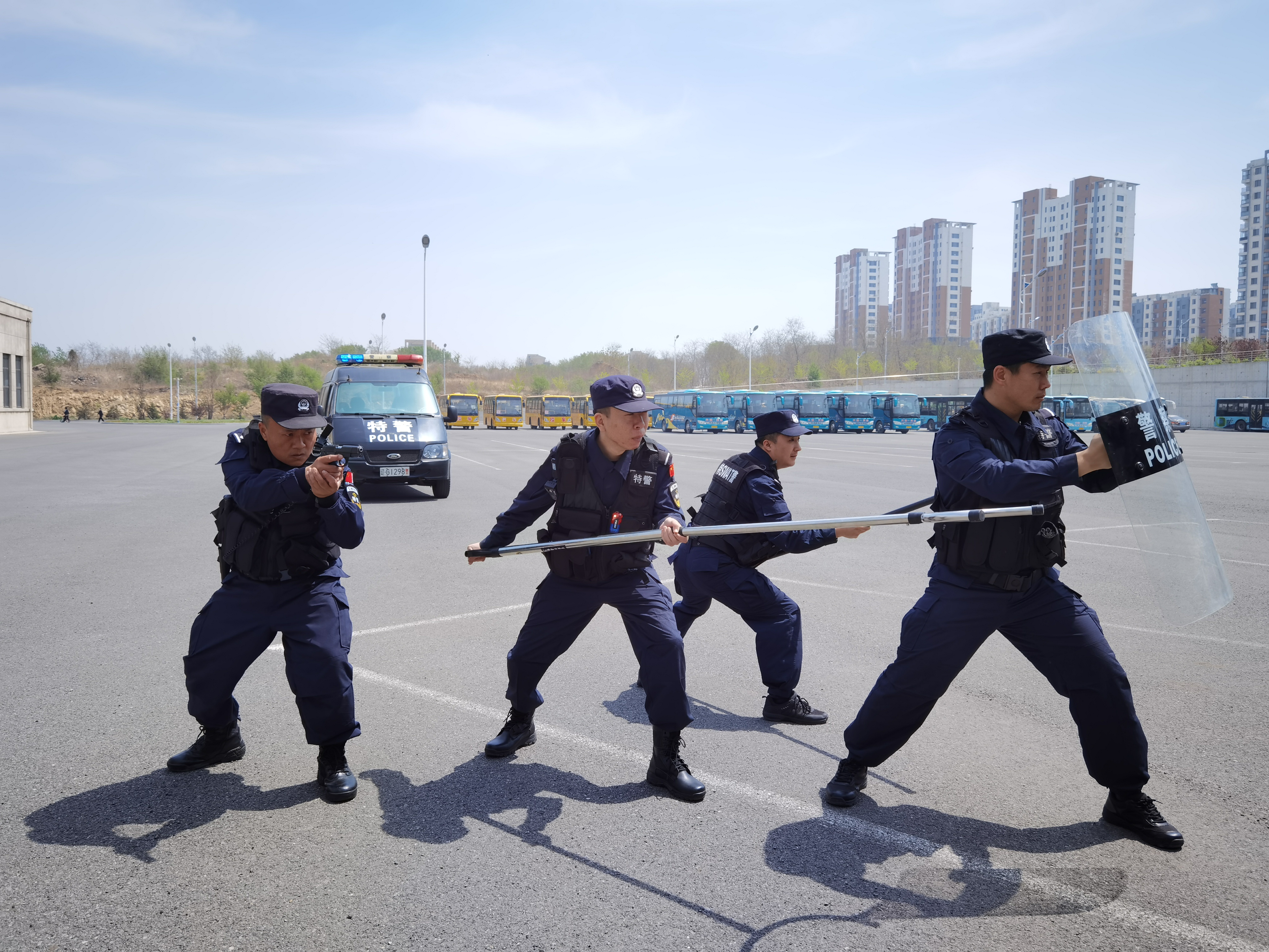 南岗分局特警中队组织开展实战训练