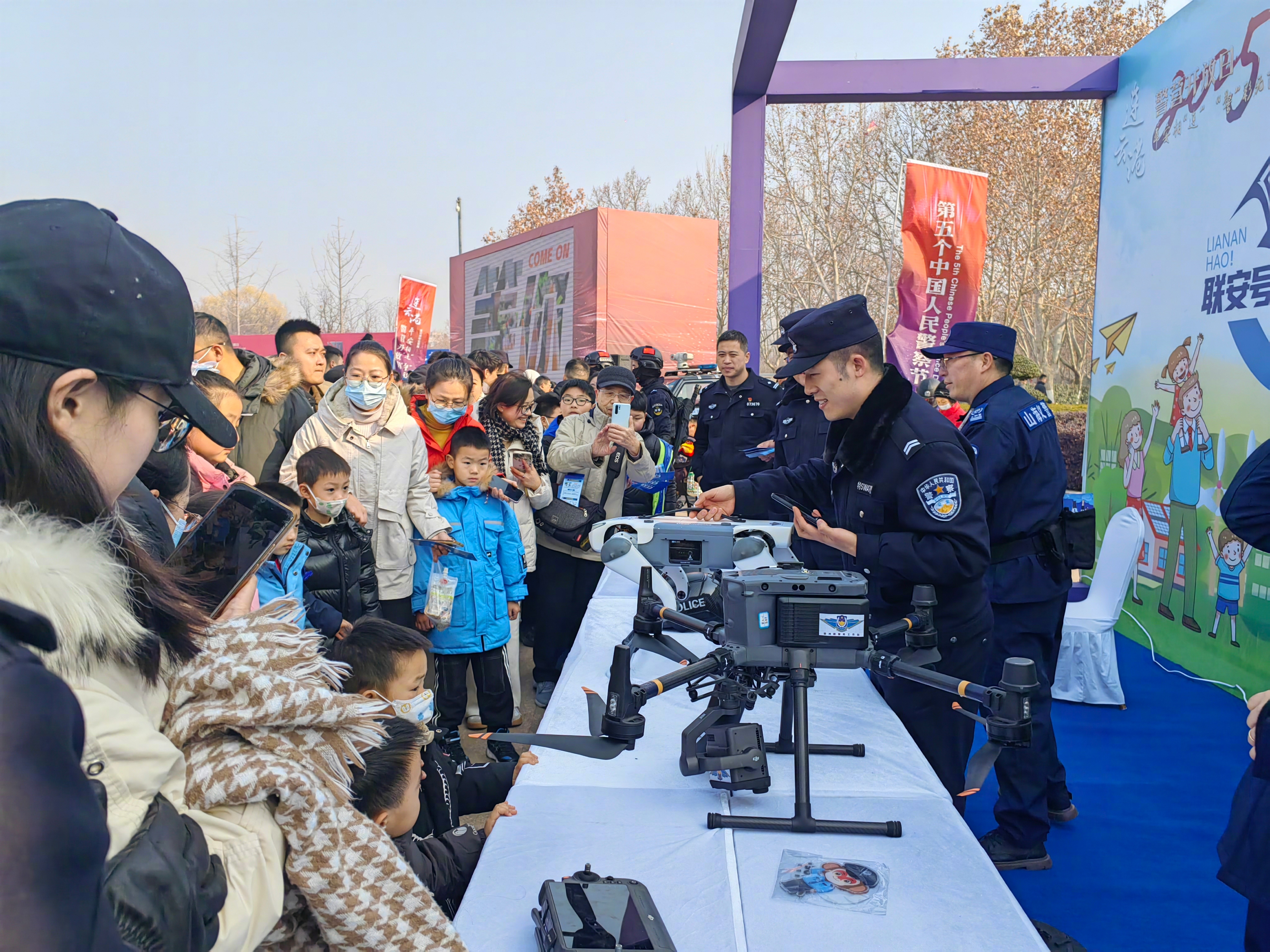 哈尔滨市公安局道外分局开展 “三心”警务为辖区注入“平安动能”