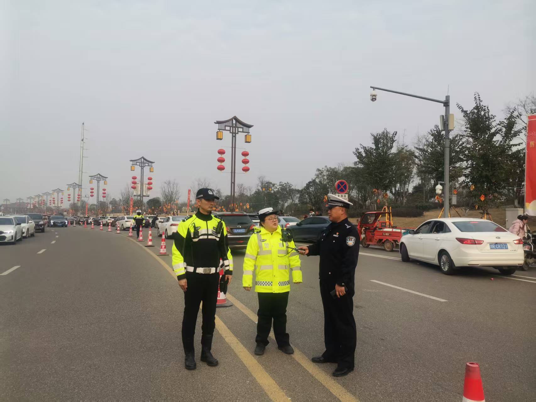 国省道上的平安密码: 冰城公安织就安全畅通网