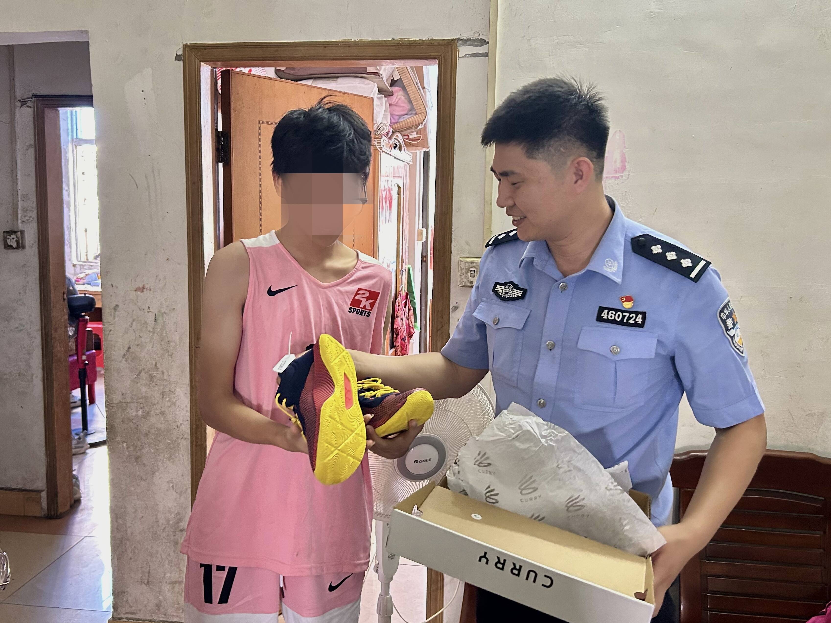 冰城民警暖心接力,助力走失儿童平安归家