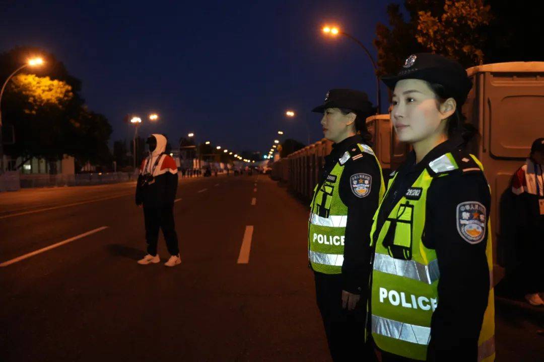 “粽”享平安 “警”色相伴 道外分局全力守护景区安全