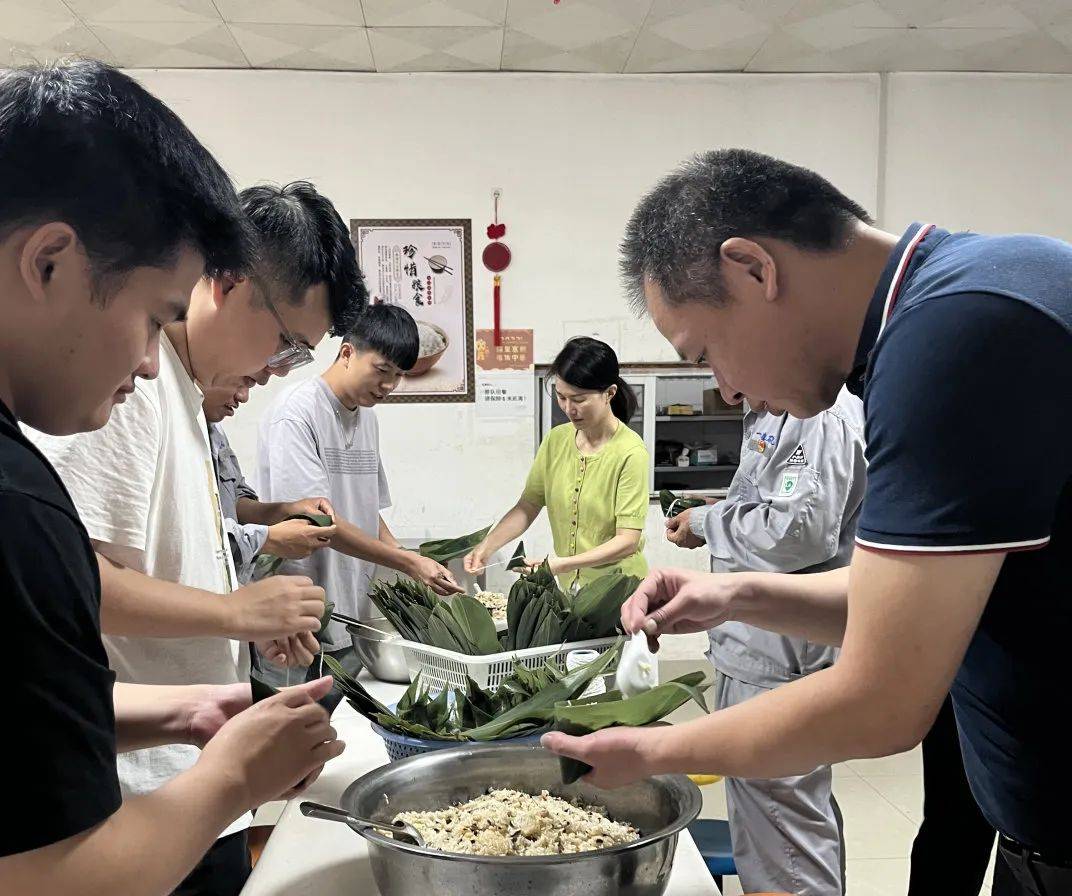 道外分局开展“警民同心 ‘粽’享端午”端午节主题活动