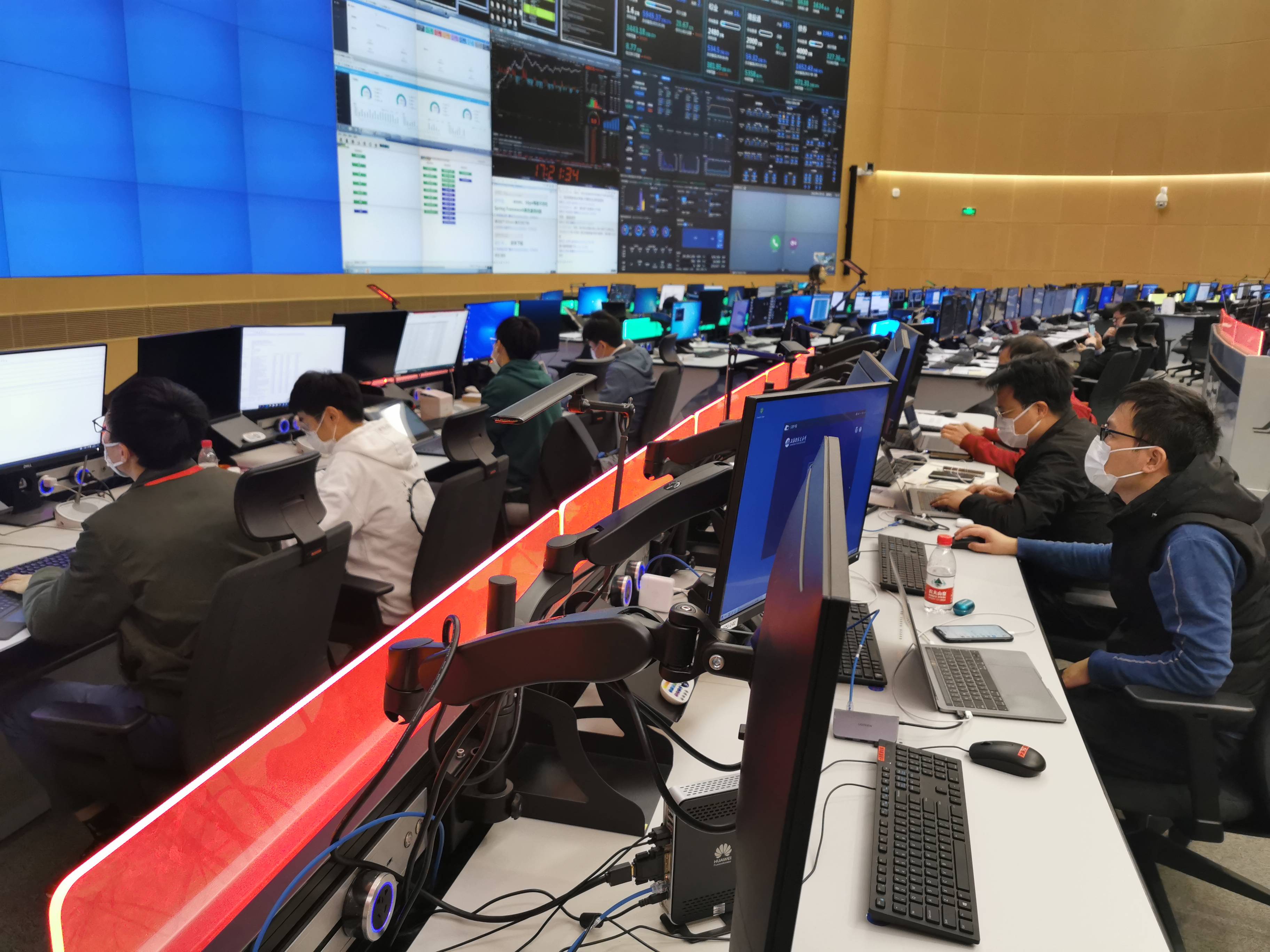 十年国债ETF（511260）：债市压舱石，历史业绩持续稳健，场内T+0交易