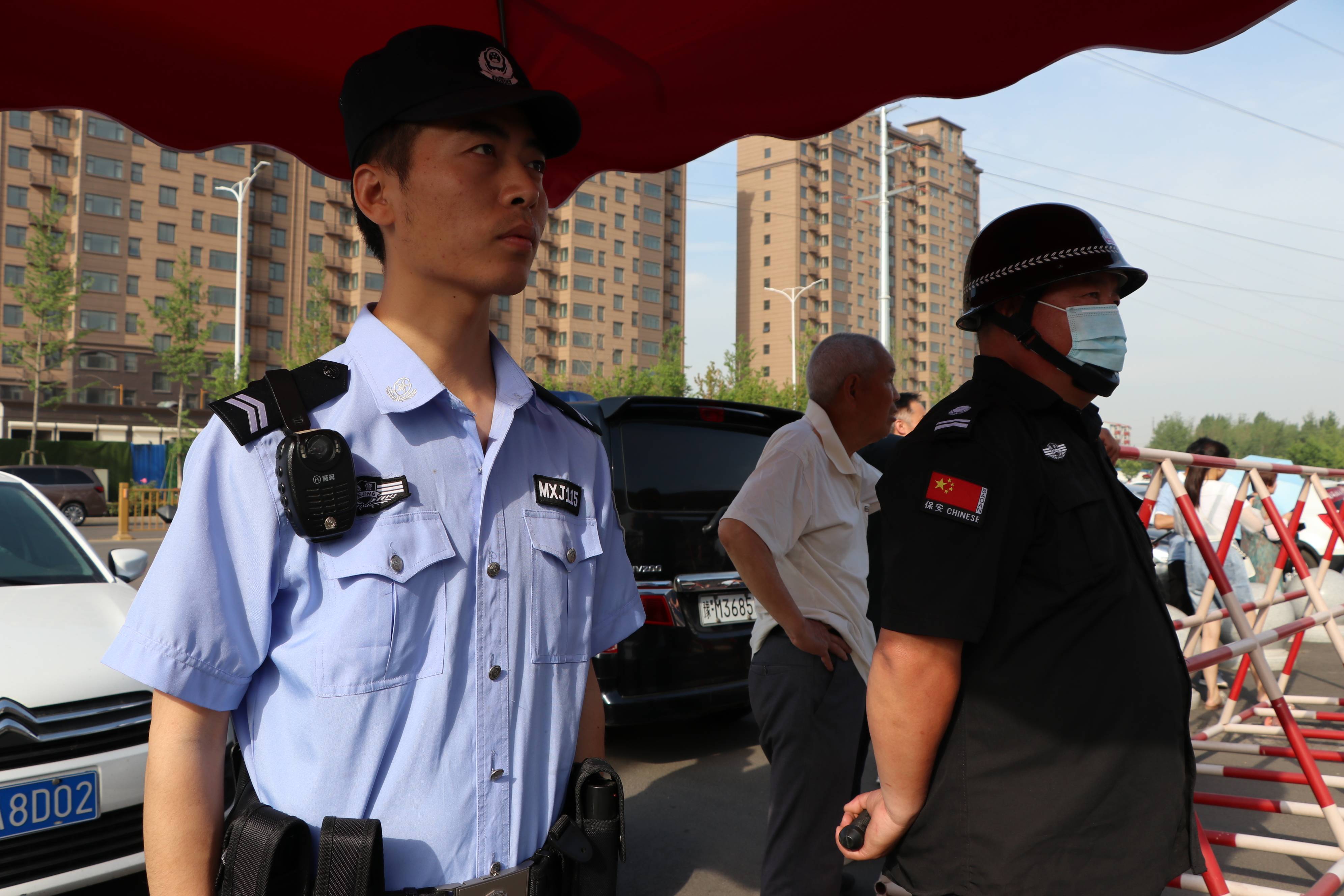 冰城公安为平安高考“加分”