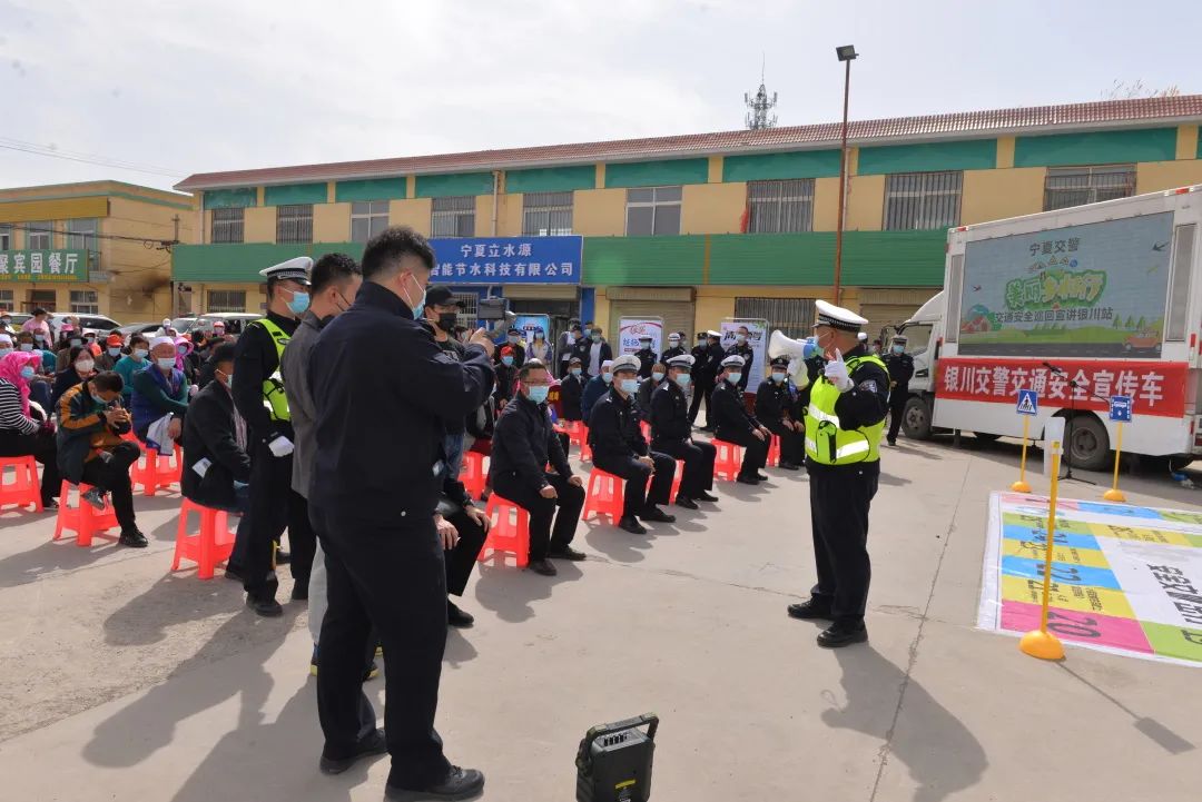 安全宣传不止步 筑牢夏季“平安路”