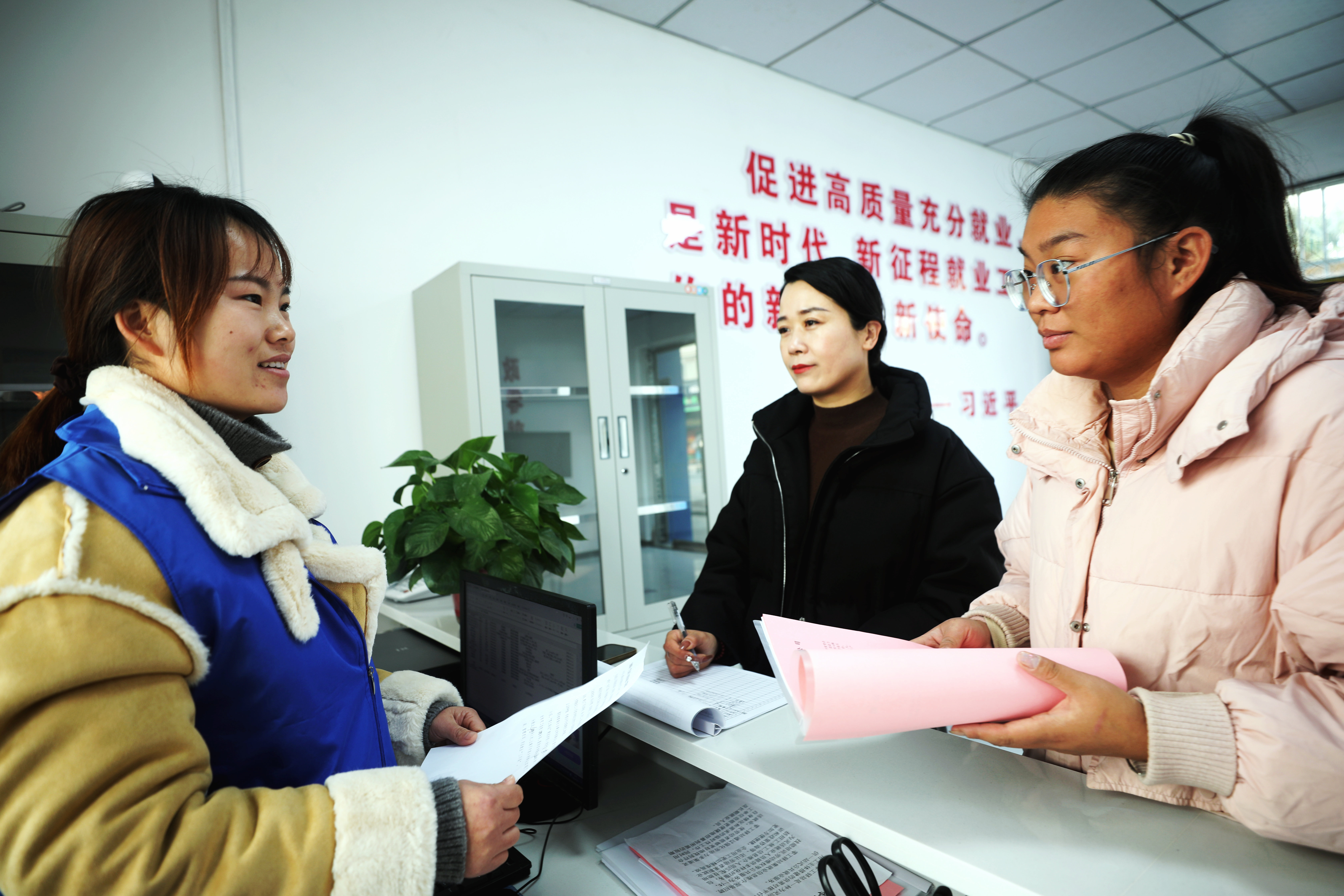 稳就业在行动丨宁夏：“三联三拓”精准助力高校毕业生高质量就业