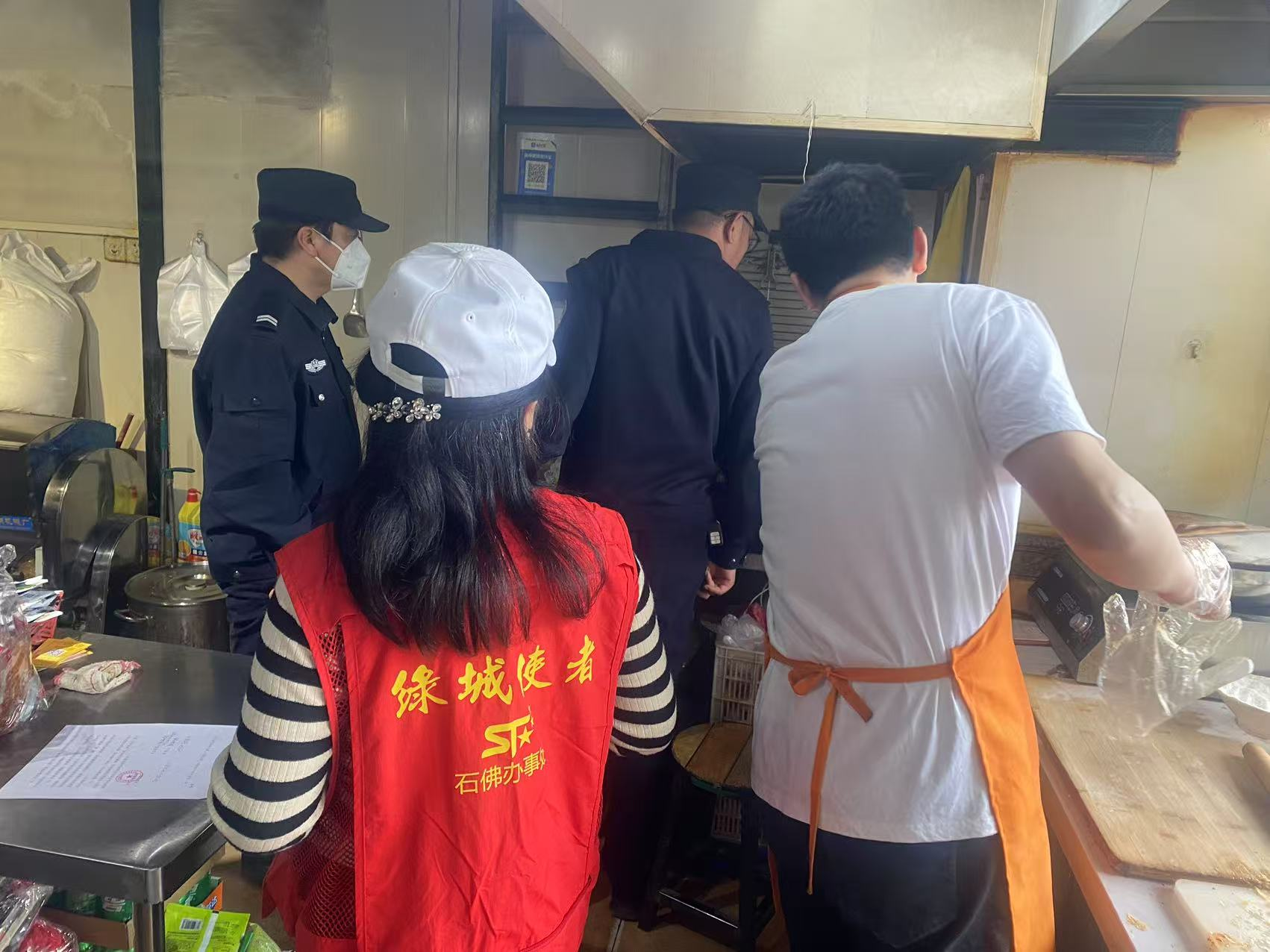 从隐患排查到违法严查 冰城公安全方位筑牢交通“安全墙”