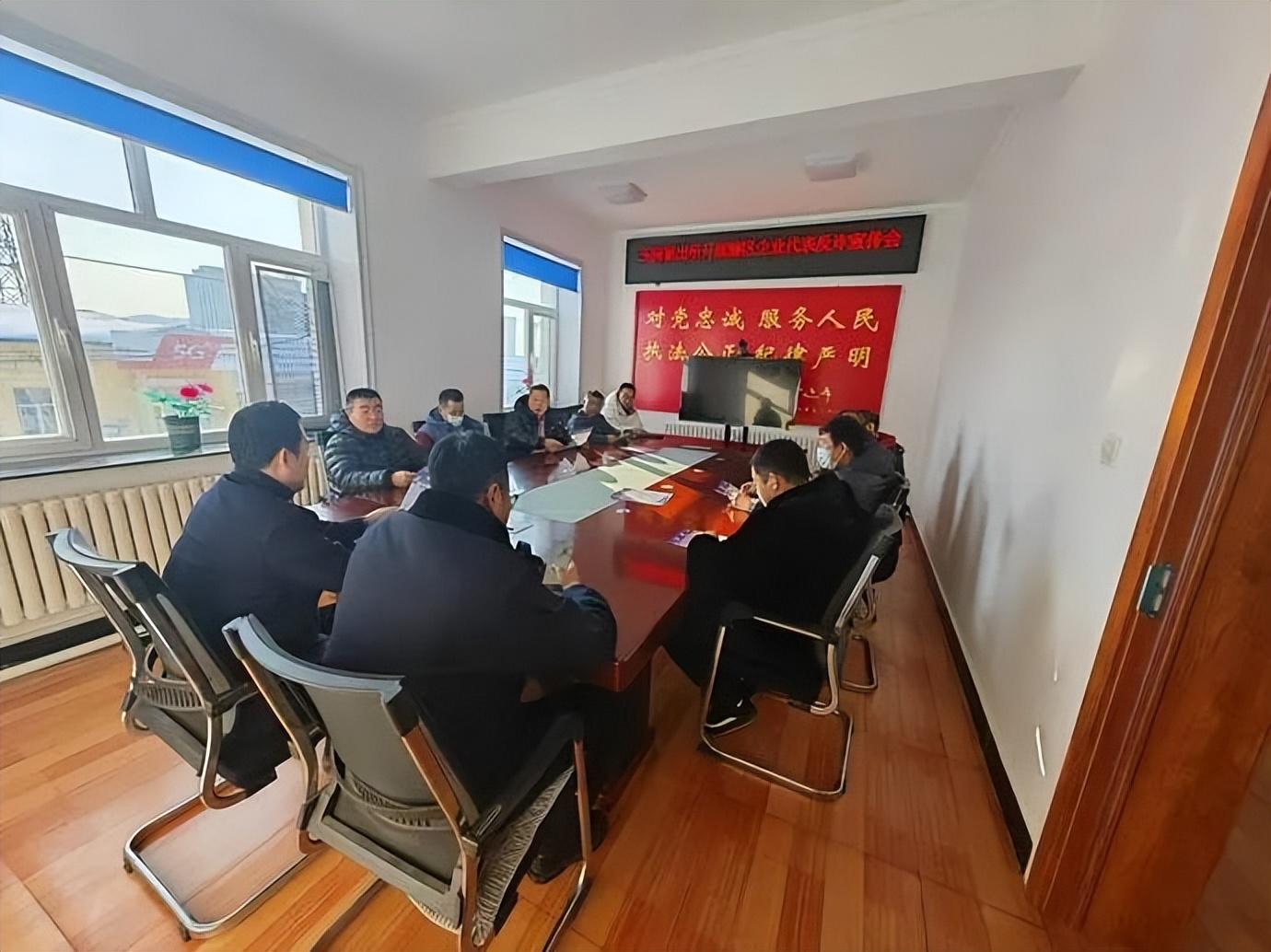 冰城公安开展防范非法金融活动宣传 筑牢群众“钱袋子”安全防线