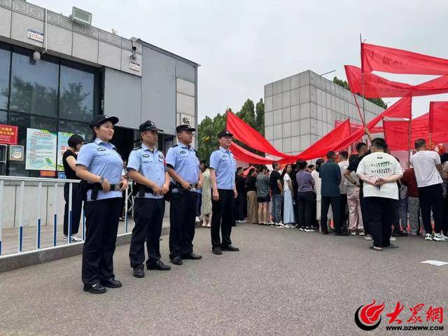 南岗公安启动中考“护航模式”全力保障考生平安赴考