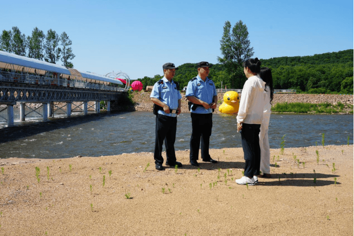 宾县公安织密夏季防溺水“安全网” 筑牢水域防护屏障