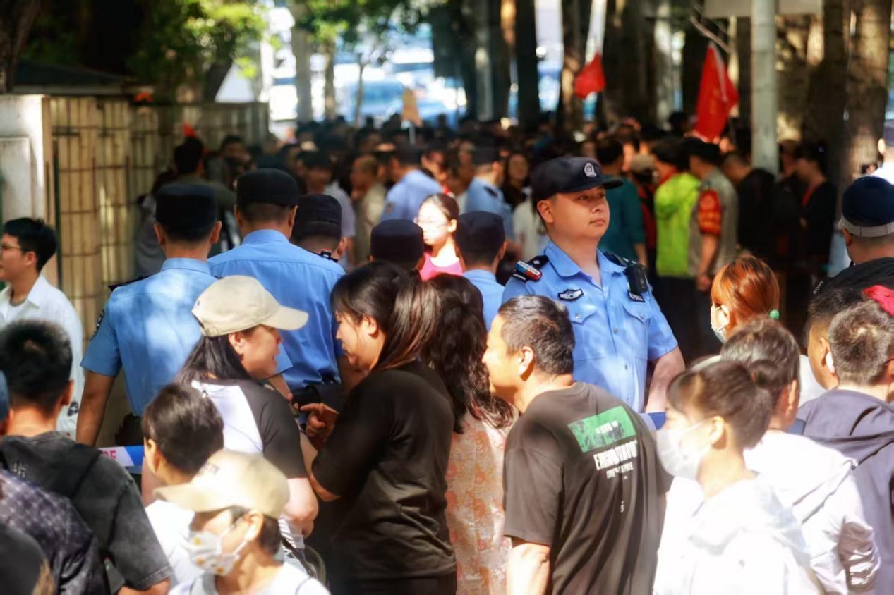 南岗公安巡逻工作显成效 三日连助三名走失儿童平安归家