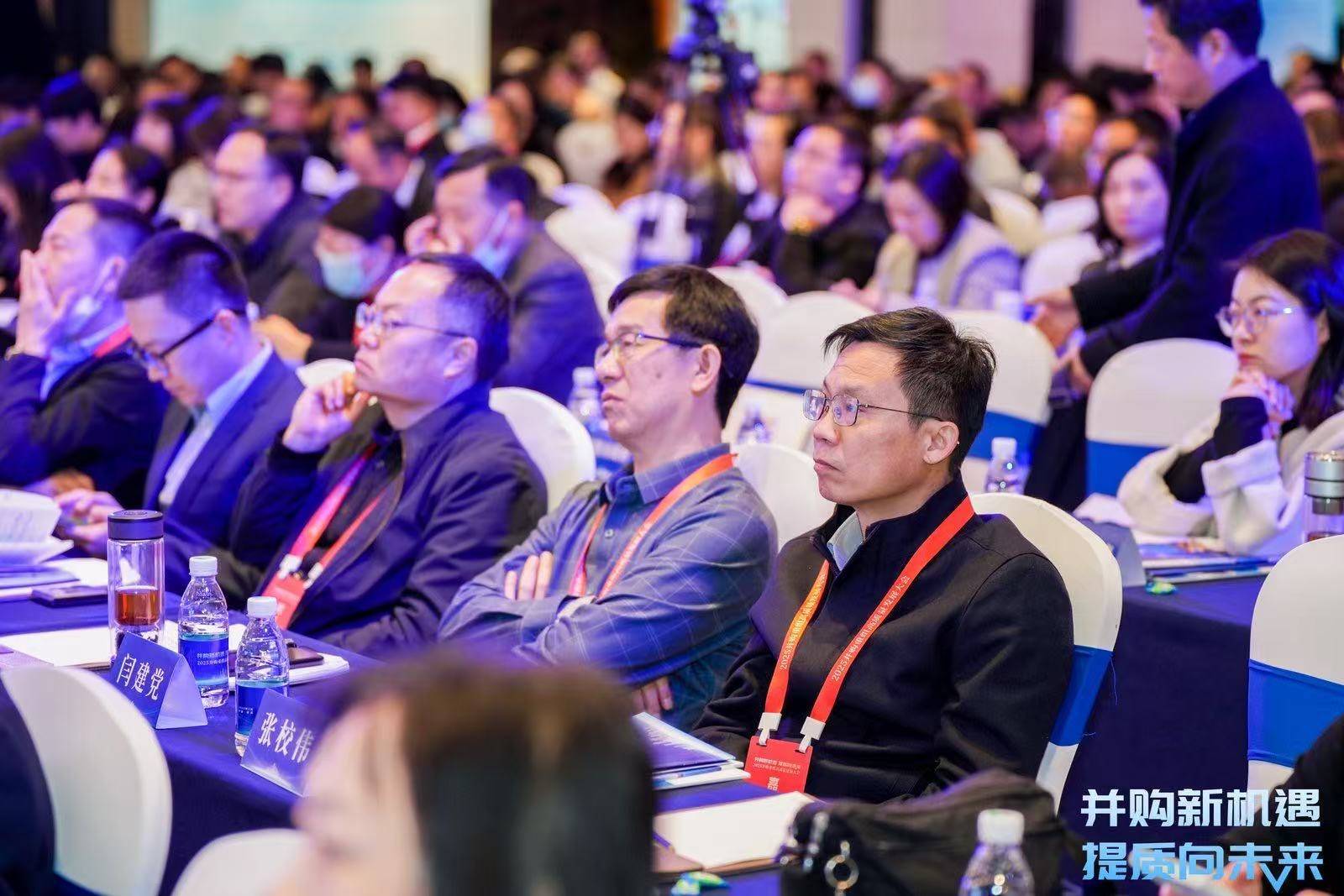 经济光明论丨柳鹏:强化科技攻关 赋能国际海运高质量发展