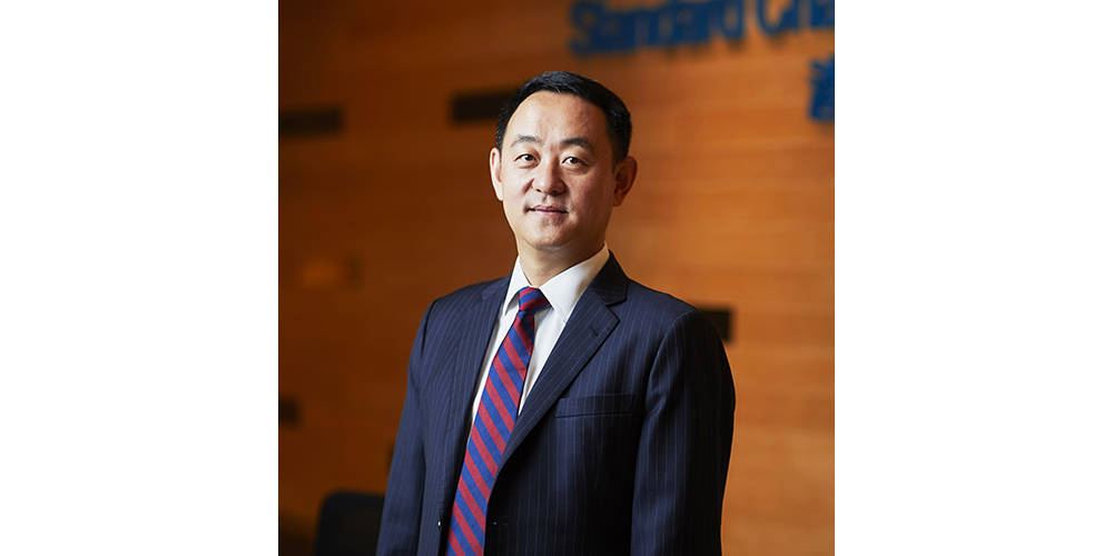 亚投行成功发行20亿元熊猫债，市场认购踊跃