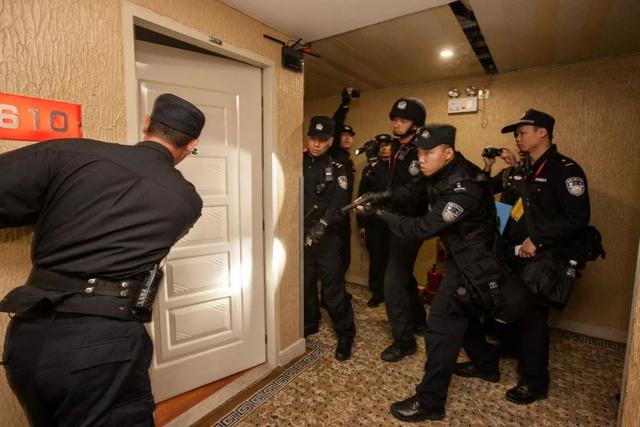 警营里的“砺剑者”与“追光人”： 数据背后的师徒情