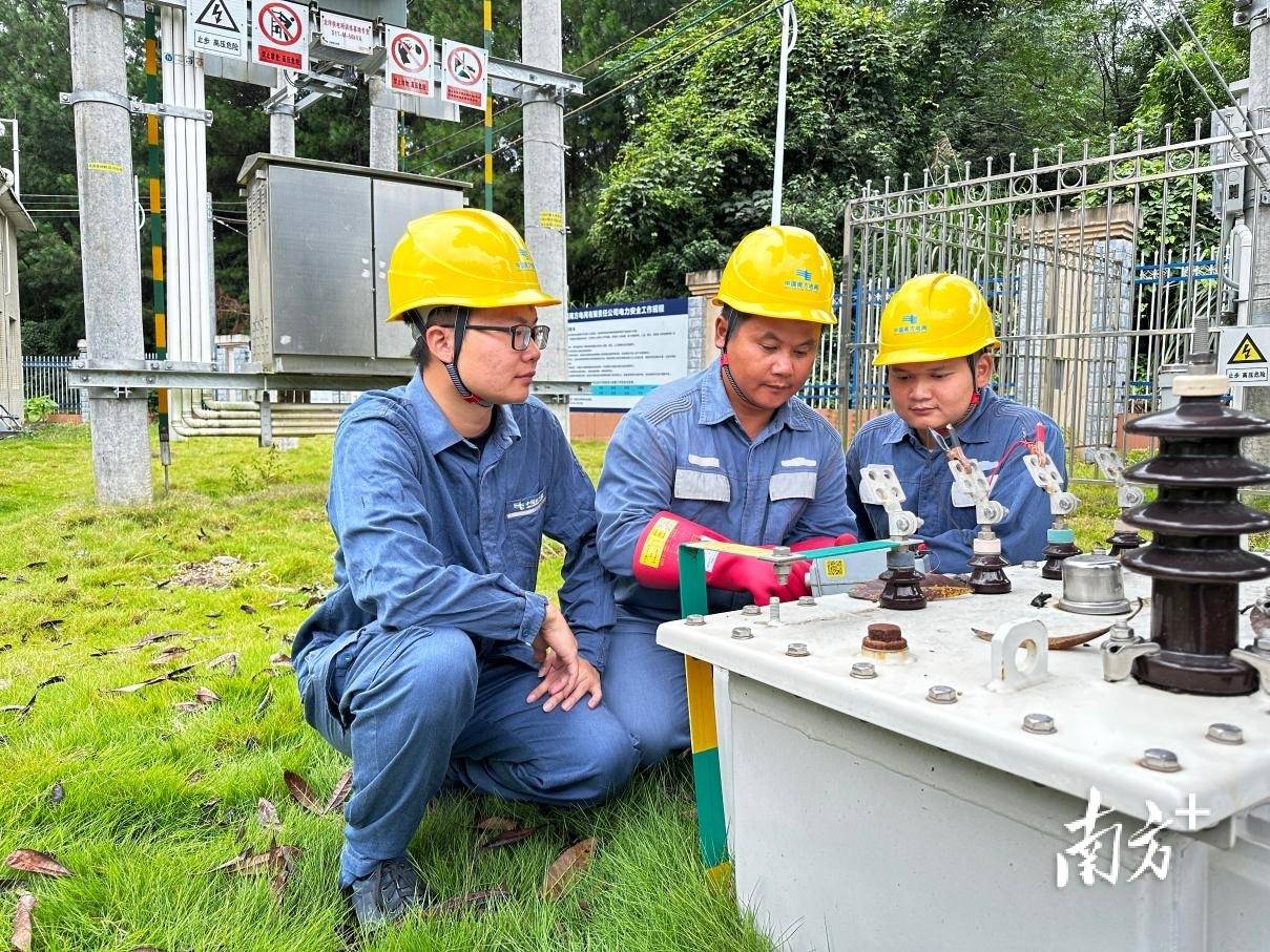 师徒同行,守护万家灯火
