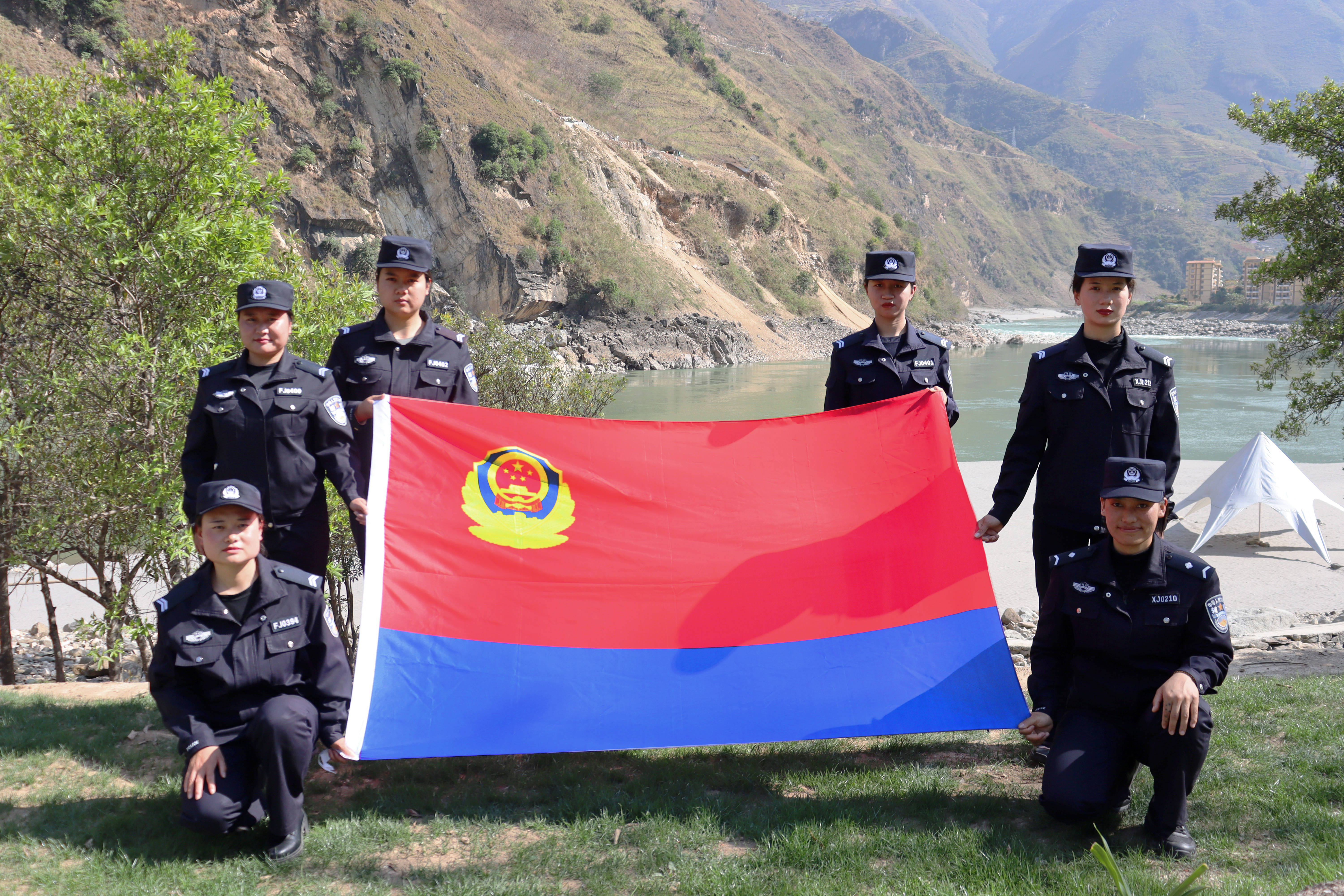 警营传承路 薪火映初心