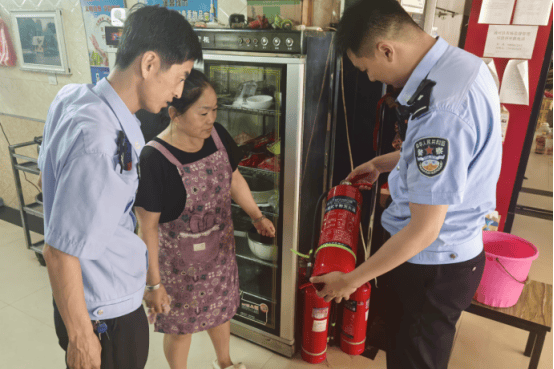 痕迹无言 传承有声 看冰城警营刑技师徒的追真之路