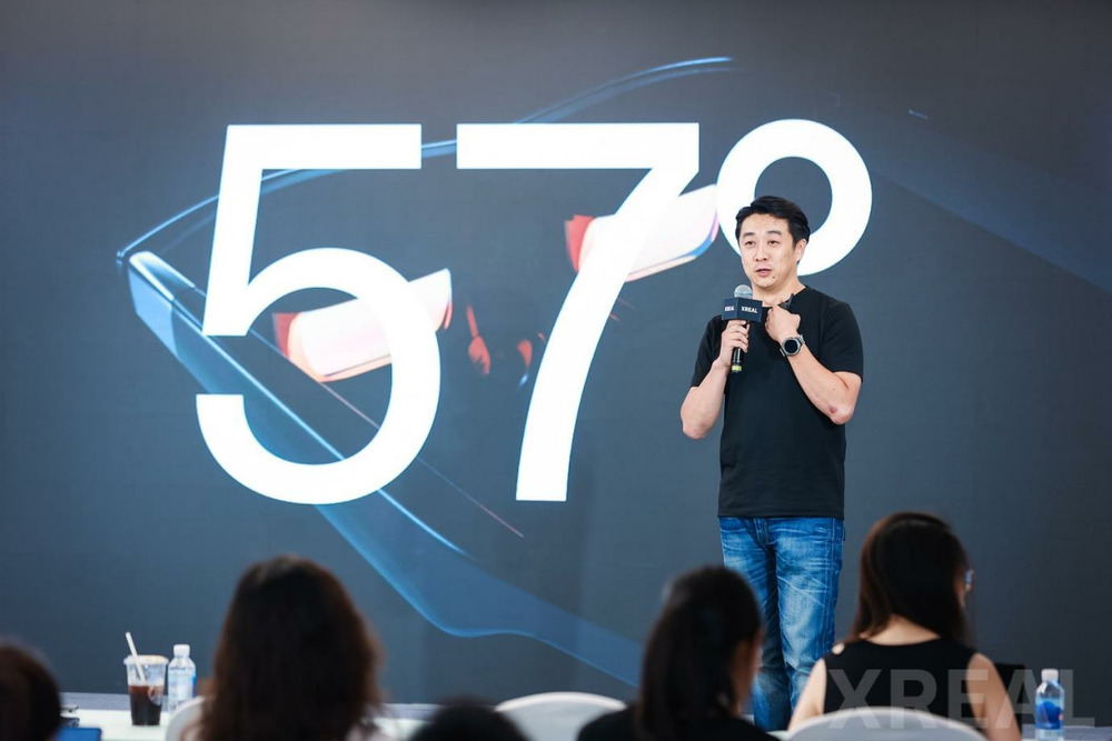 对话XREAL创始人徐驰：“百镜大战”背后，更要关注“水下的战争”