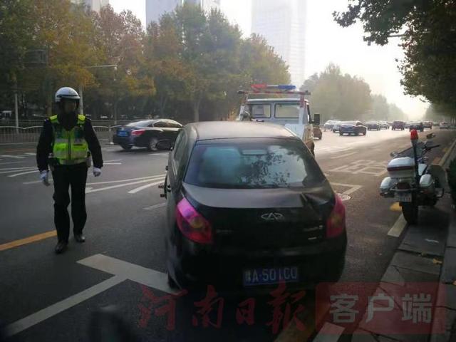 电线掉落成“拦路虎”,警民合力消除隐患