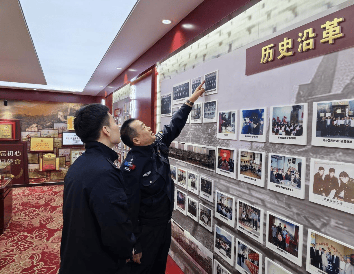 冰城公安: 用服务温度激活营商环境“一池春水”