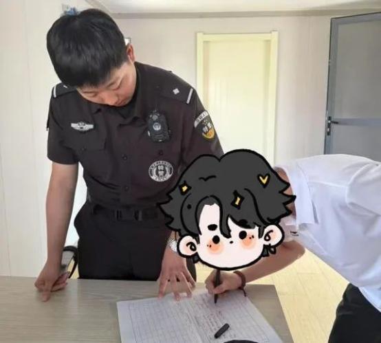 守安全护舌尖连民心 看厂区民警马彪的“暖心守护”