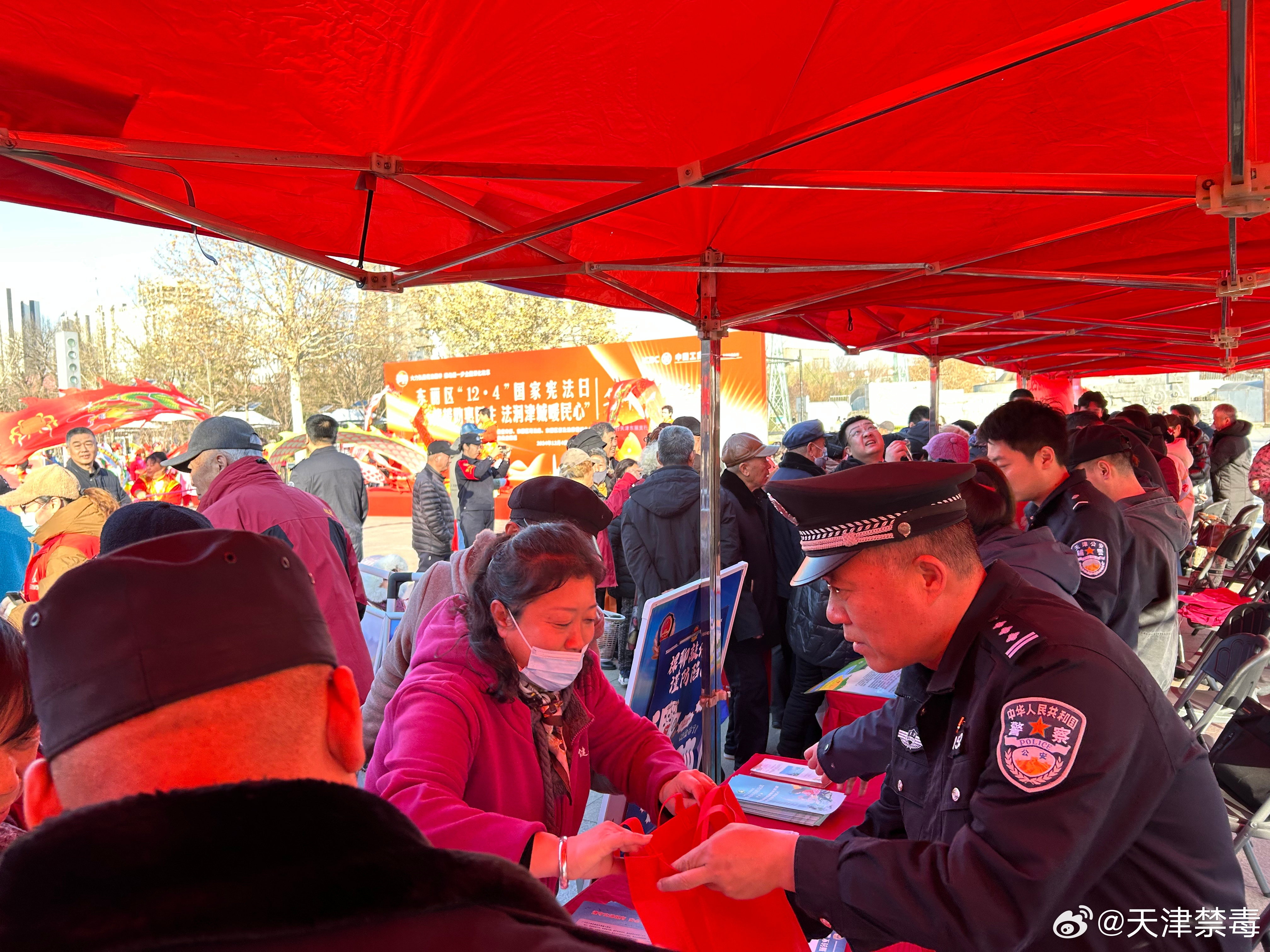 冰城公安： 细查促防筑根基 严管护安暖民心