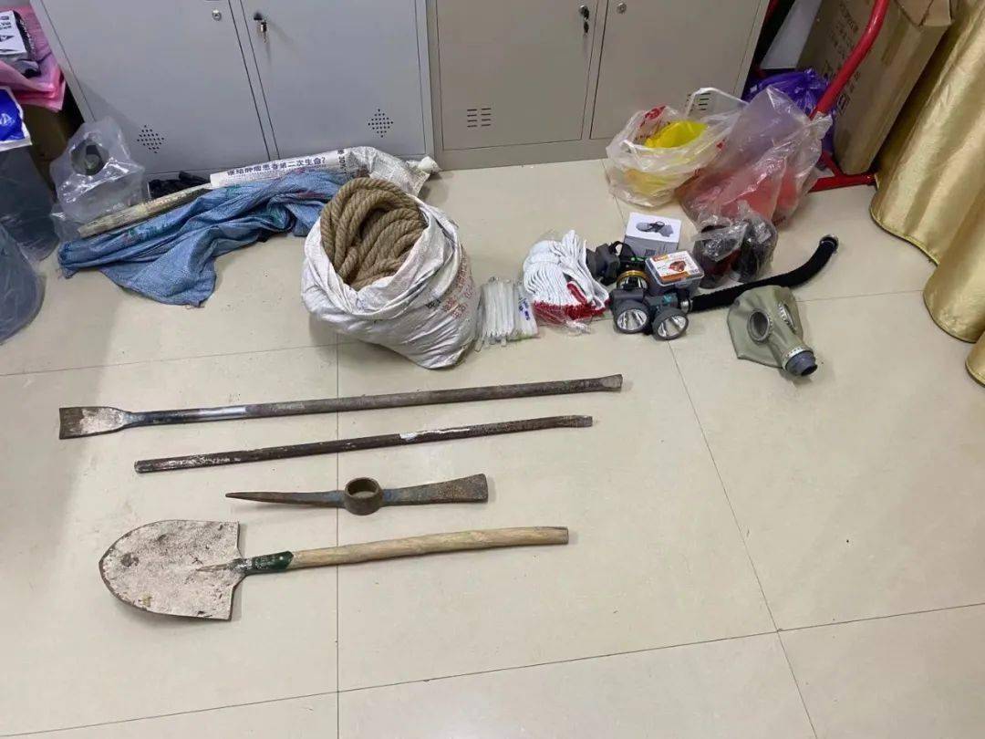 出警笔记里的“人情警事”