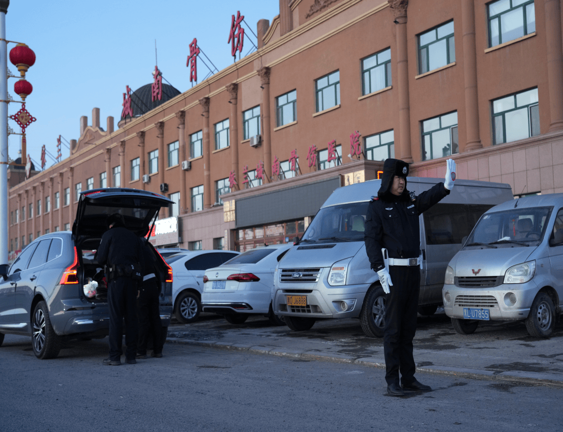 “宣”入人心 冰城公安筑牢安全防线