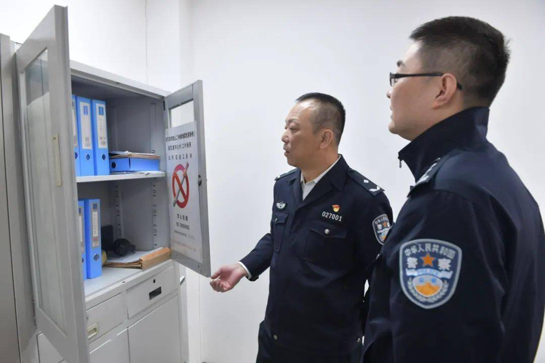 冰城公安：以“警务温度”护航高质量发展