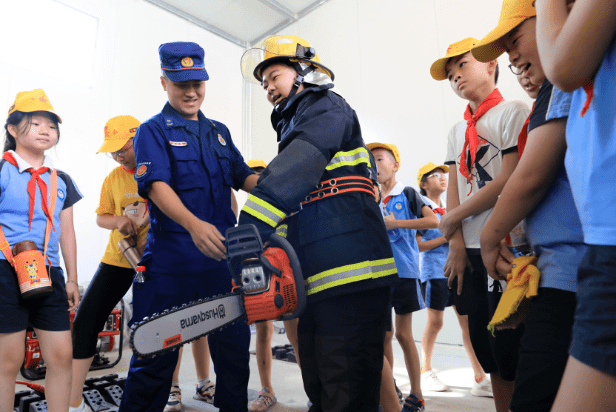 阳光下的守护|通河公安“开学第一课”干货满满