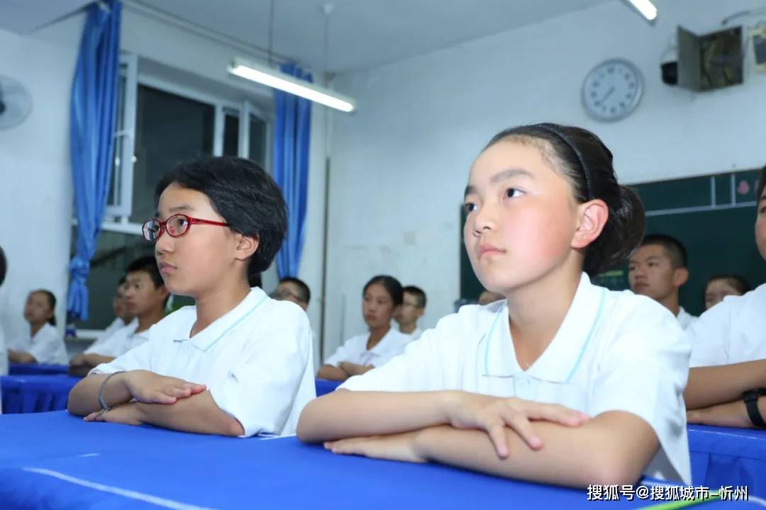 把好开学安全关 宾县公安“开学第一课”守护学子成长路