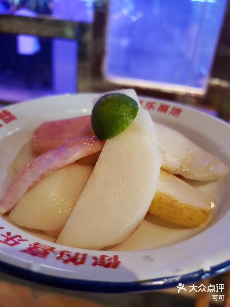 赴港发债热度上涨 8月点心债净融资近700亿创年内单月新高