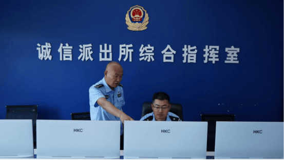 冰城公安进企送教 安全宣讲筑牢冰城发展防线