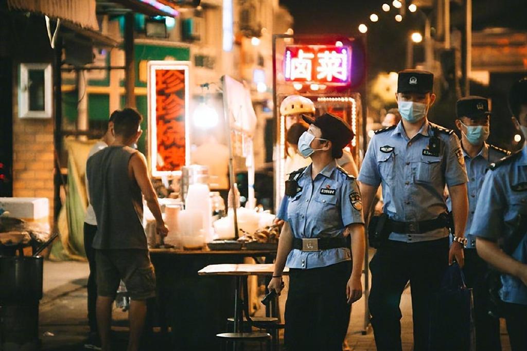 冰城公安：守护烟火气 最浓平安色