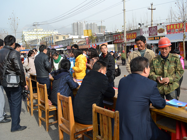 道外公安：安全宣传紧锣密鼓 普法宣讲沁润民心