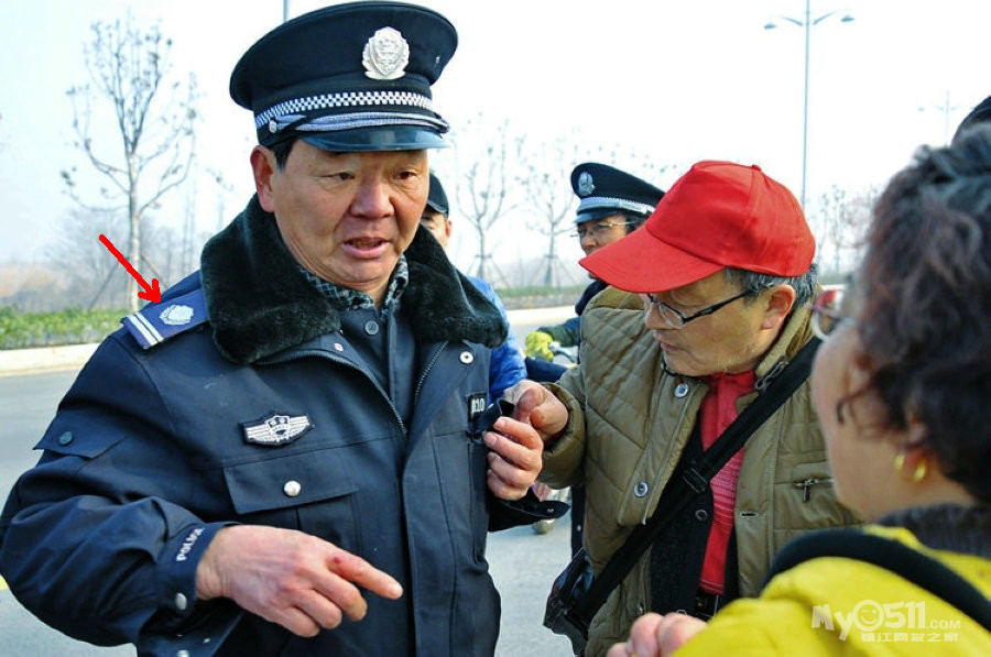 【我的警察徒弟】 在百姓之家的牌匾下 “青竹”遇见了成长的“土壤”