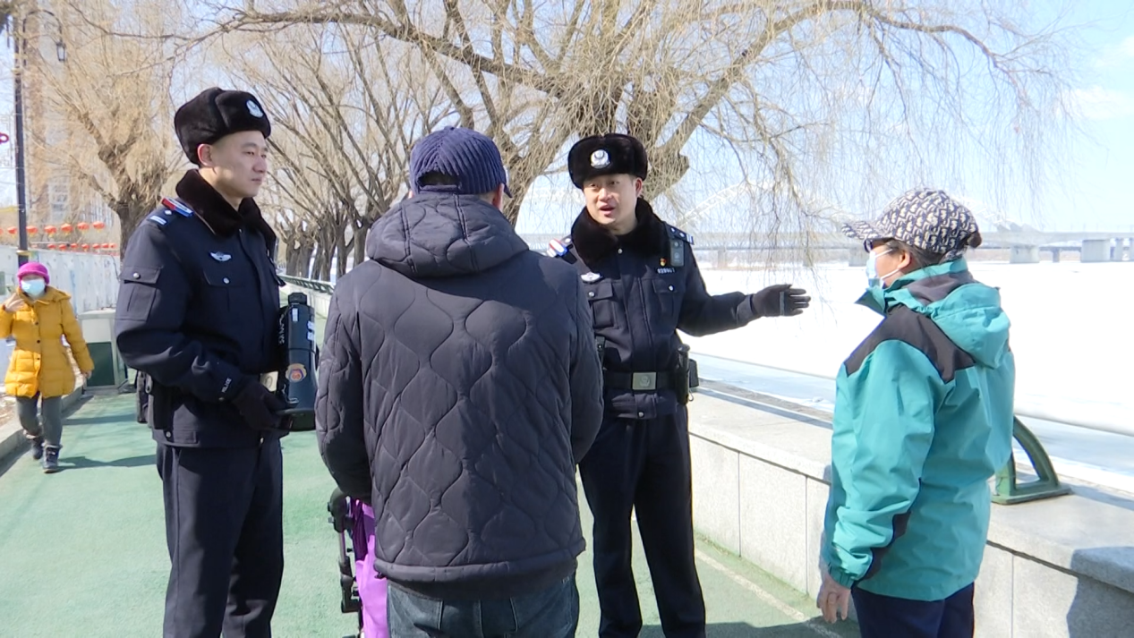 冰城公安开展专项治理 全力守护消防“生命通道”